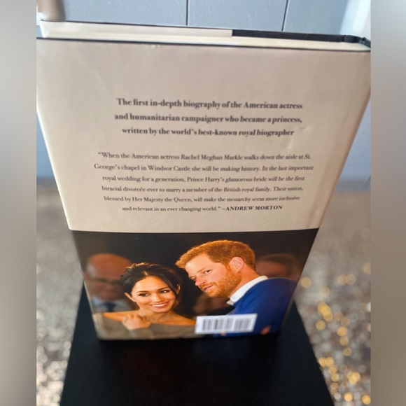 Meghan A Hollywood Princess by Andrew Morton - Picture 3 of 4